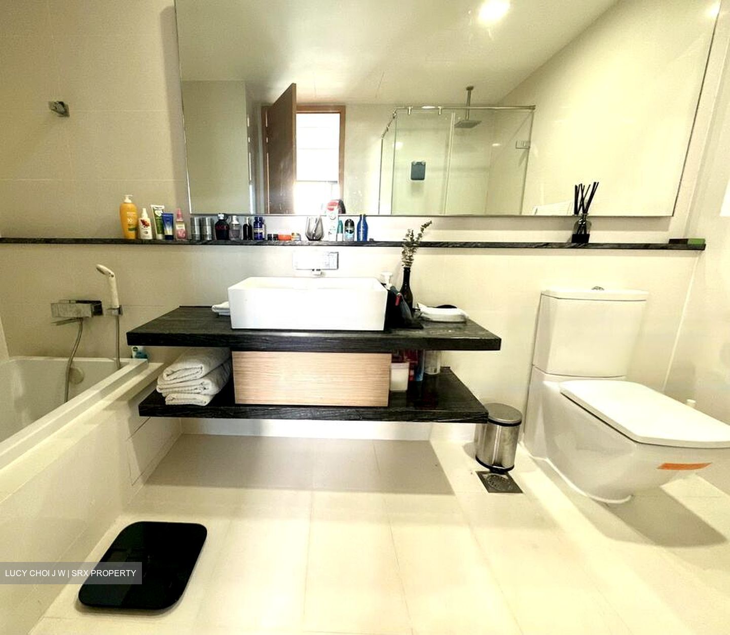 Marina Bay Residences (D1), Condominium #458014541
